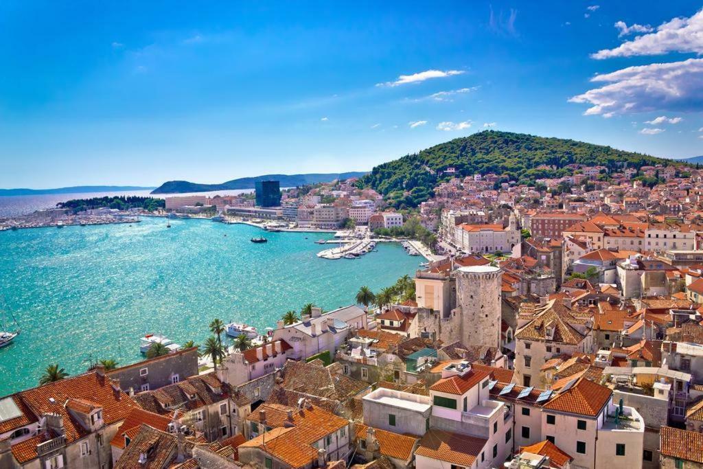 Villa Katja Omis Bagian luar foto